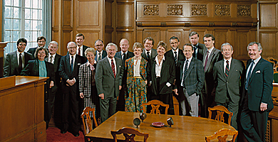 Regeringen Poul Schlüter 3 i folketingssalen i 1988