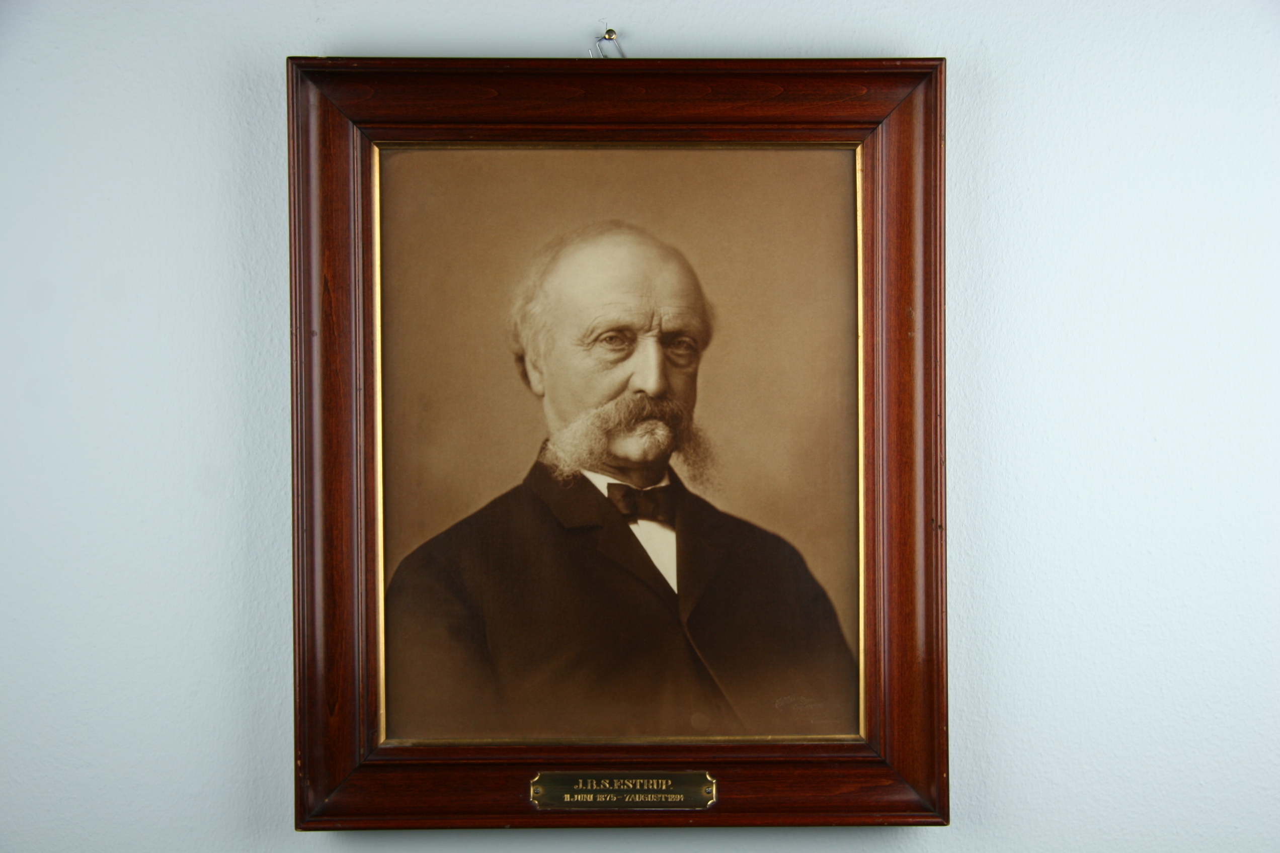 Portræt af J.B.S. Estrup